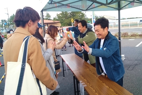 山口勝平さん＆諏訪道彦さんとハイタッチ会☆