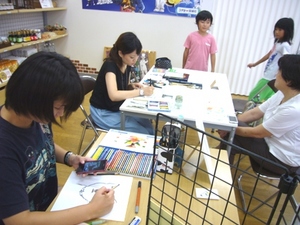 似顔絵に館長もにっこり♪