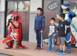 あのヒーローが登場★