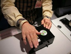 世界にひとつ!マイ缶バッジを作ろう!