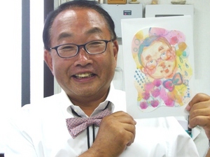 似顔絵に館長もにっこり♪